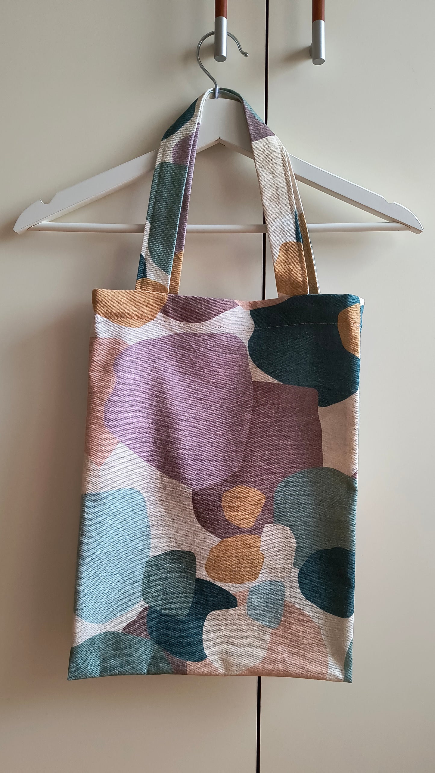 BUNTE FLECKEN FAN-TASCHE