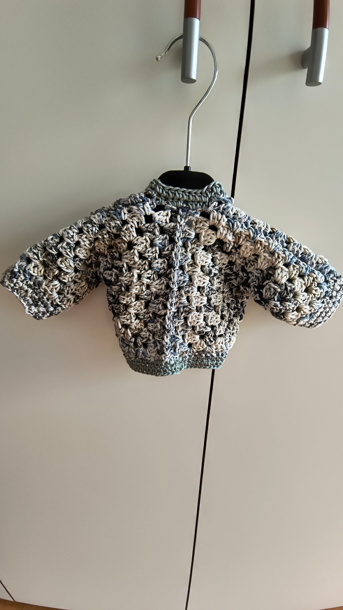 MAGLIONCINO ESAGONALE NEONATO MULTICOLOR 2