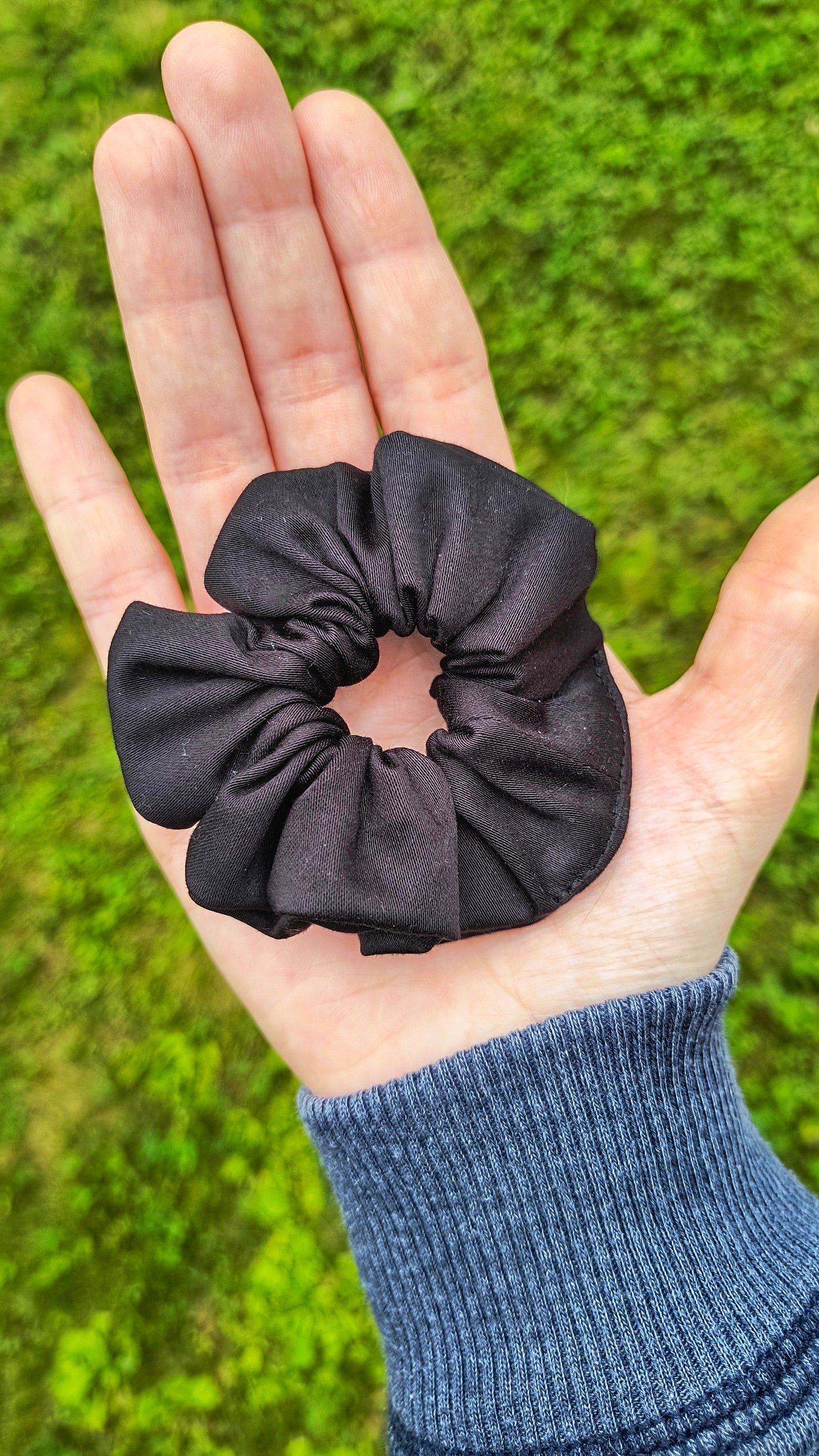 SCRUNCHIE "BLACK" KLEIN