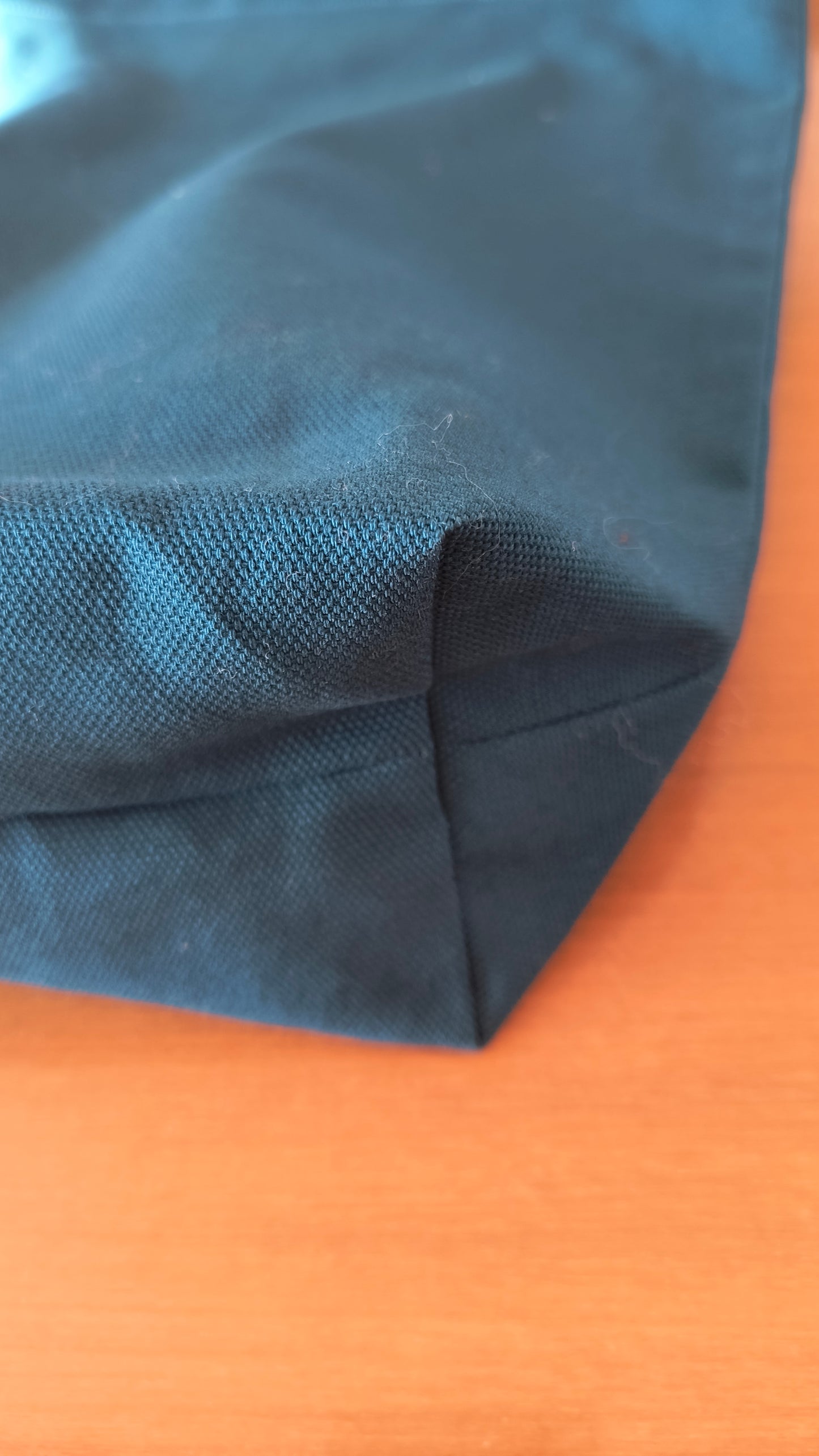 BORSA RIUTILIZZABILE VERDE PETROLIO MANICI E BORDO CONTRASTO 2