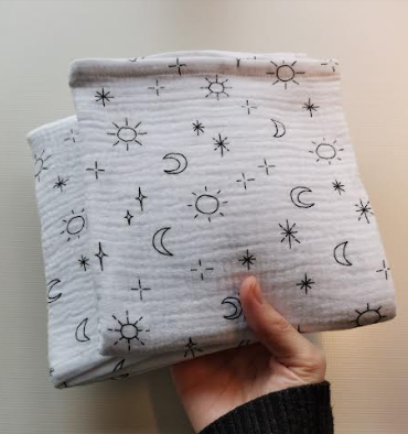 WHITE MULTIPURPOSE WIPE WITH SUN MOON AND STAR PRINT